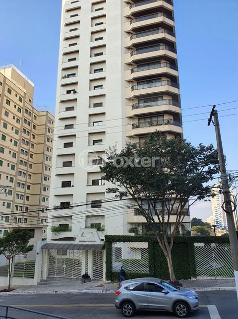 Image 17 - 867117