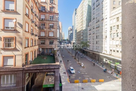 Image 3 - 867128