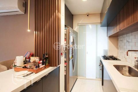Image 6 - 867210
