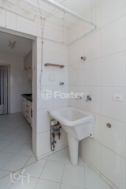 Image 9 - 867340