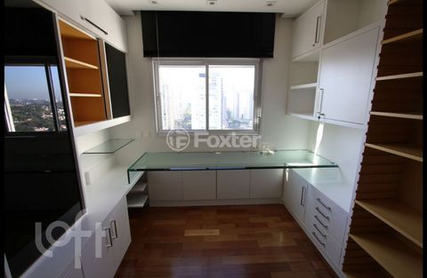 Image 8 - 867375