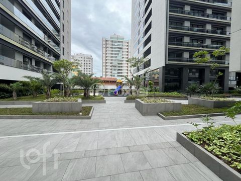 Image 4 - 867404