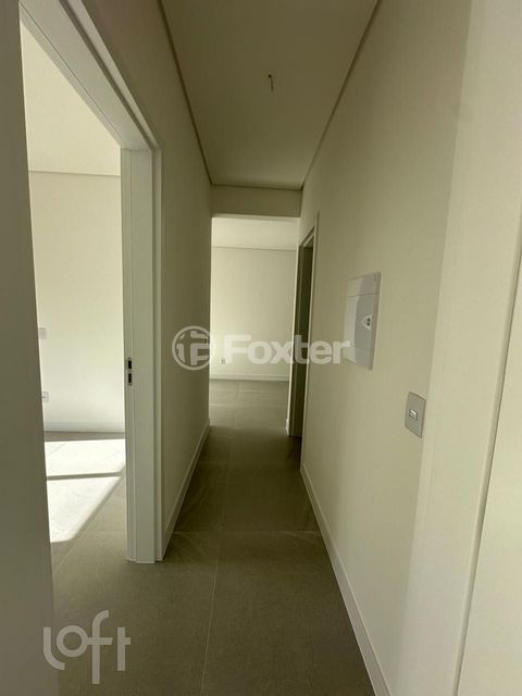 Image 11 - 867424