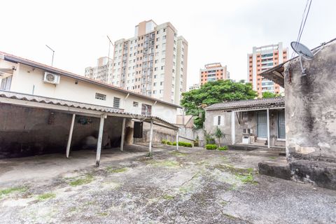 Image 6 - 867449