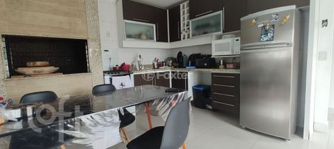 Image 5 - 867474
