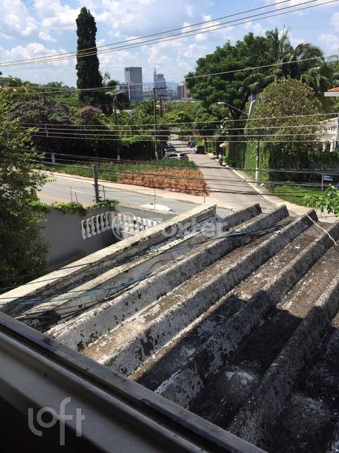 Image 12 - 867518