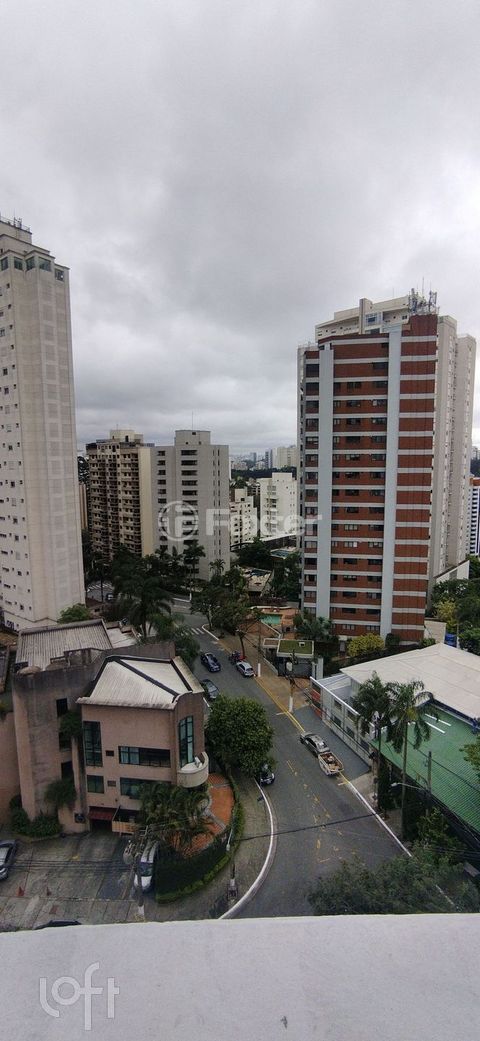 Image 16 - 867536