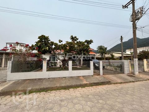 Image 1 - 867568