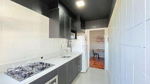 Image 10 - 867573