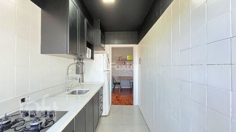 Image 11 - 867573