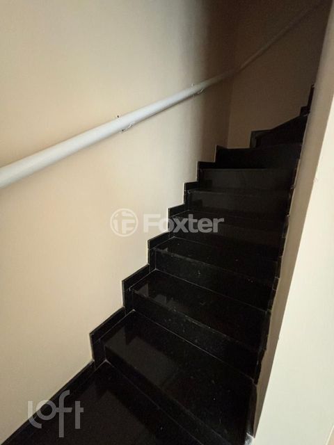 Image 2 - 867579