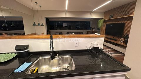 Image 17 - 867617