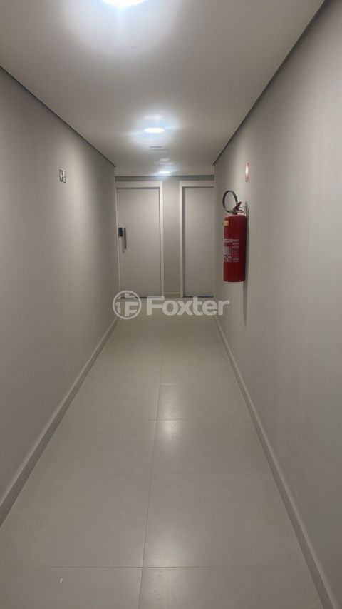 Image 7 - 867656