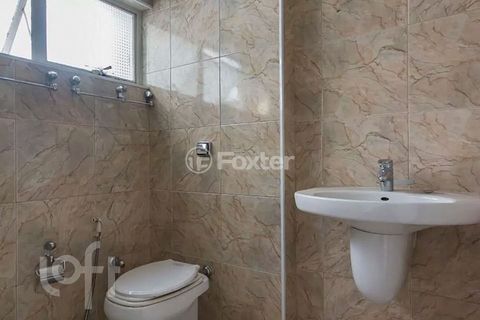Image 9 - 867662