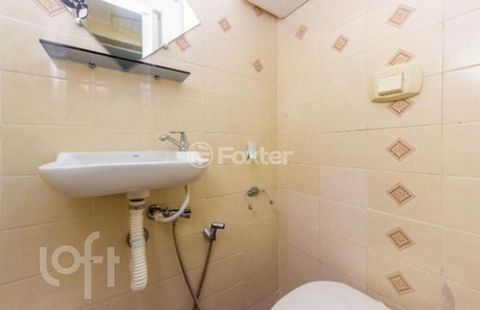 Image 9 - 867670