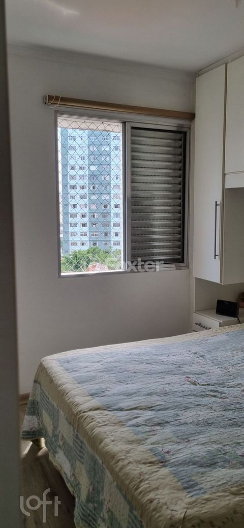 Image 11 - 867683