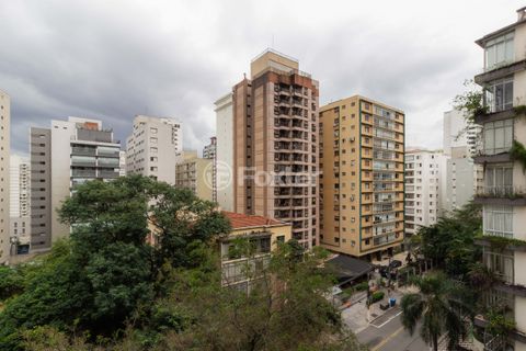 Image 12 - 867706