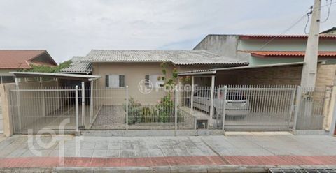 Image 17 - 867727