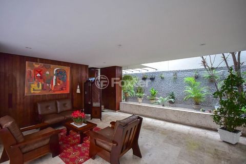 Image 10 - 867736