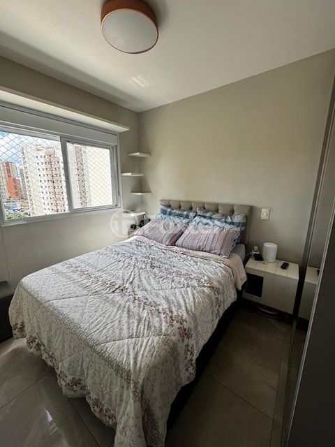 Image 8 - 867772