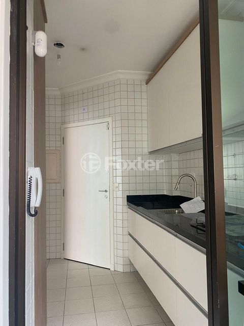 Image 6 - 867783