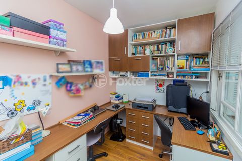 Image 10 - 867796