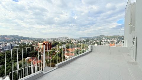 Image 18 - 867816