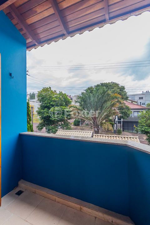 Image 17 - 867827