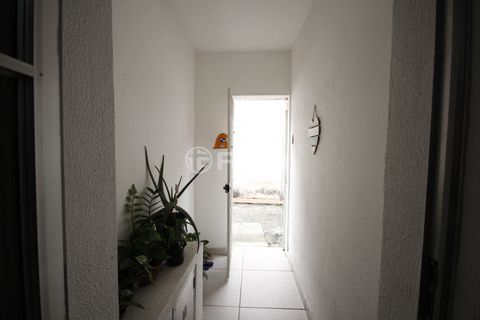 Image 19 - 867865