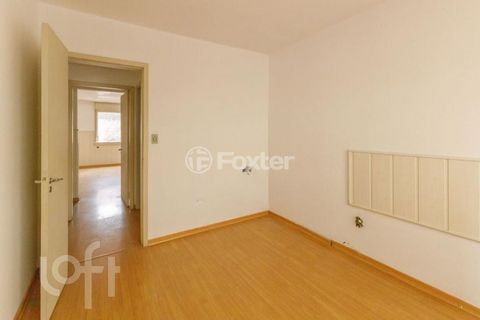 Image 9 - 867888