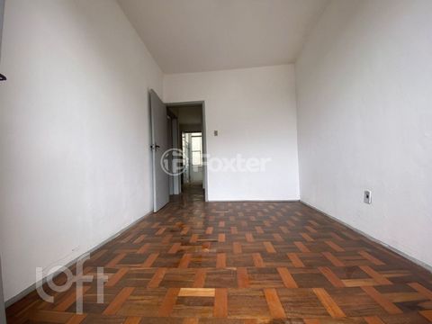 Image 6 - 867935