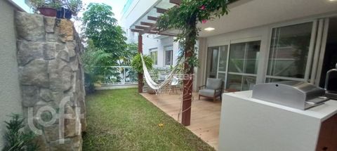 Image 10 - 867937