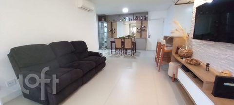 Image 4 - 867937