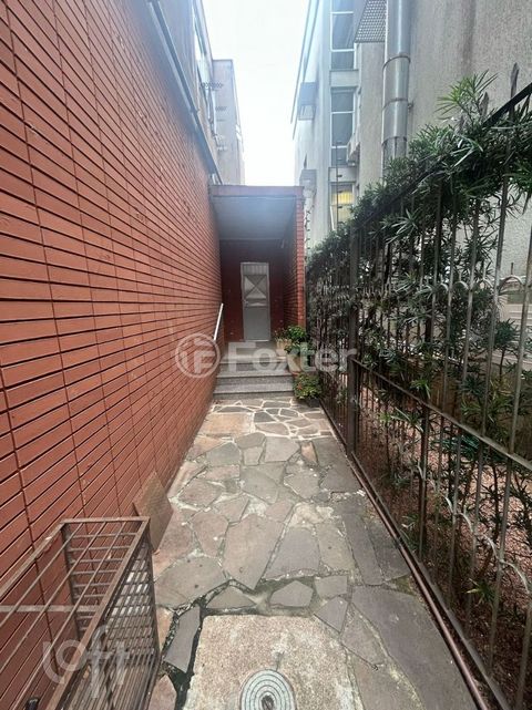 Image 0 - 867943