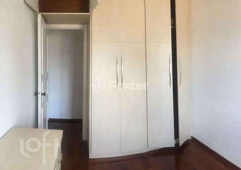 Image 7 - 867949