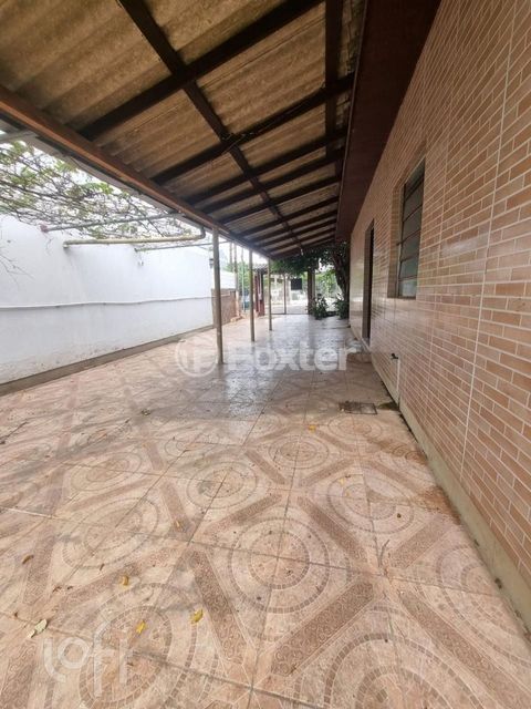 Image 5 - 867957