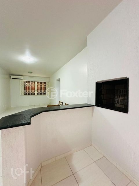 Image 3 - 868002