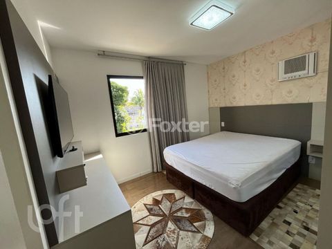 Image 9 - 868007