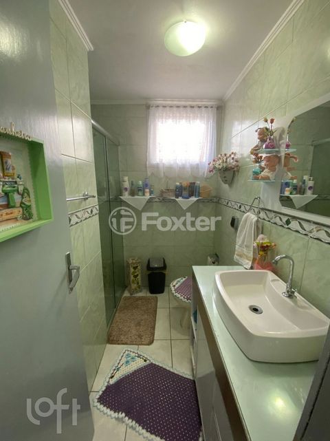 Image 4 - 868039