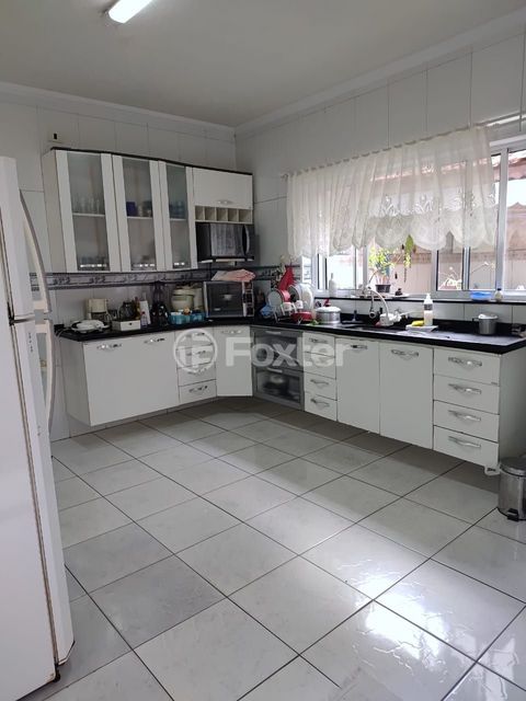 Image 7 - 868091