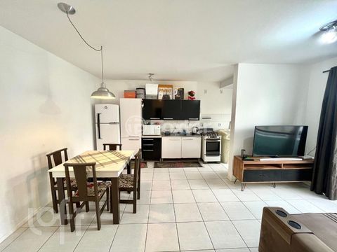 Image 3 - 868094