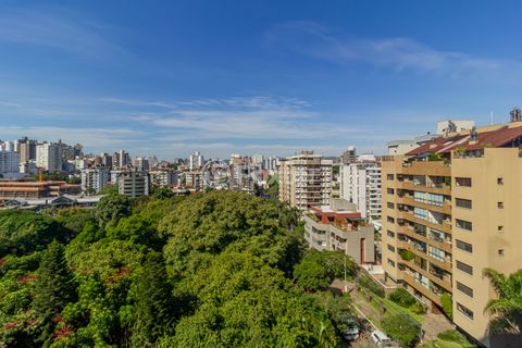 Image 12 - 868099