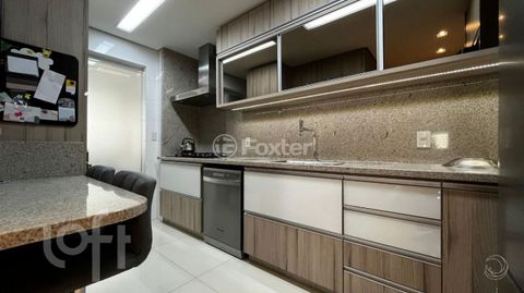 Image 6 - 868107