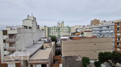 Image 9 - 868111