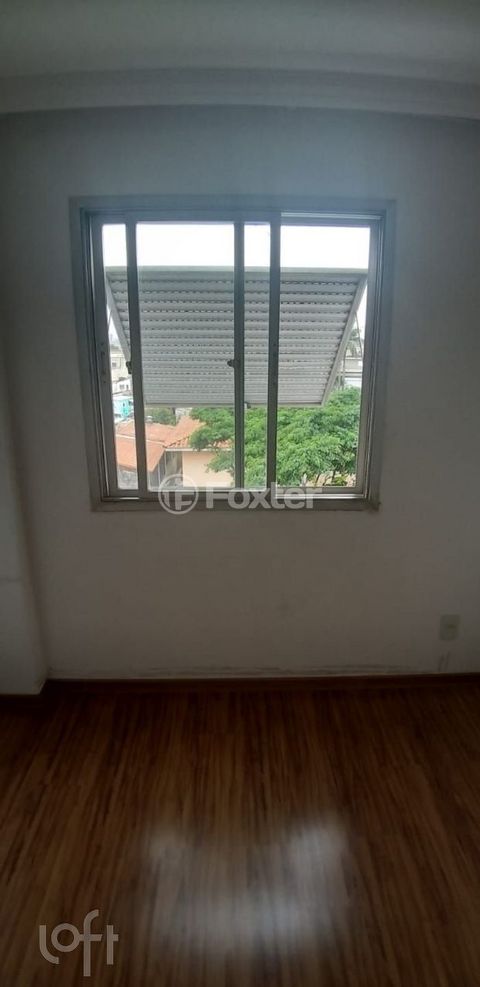 Image 15 - 868122