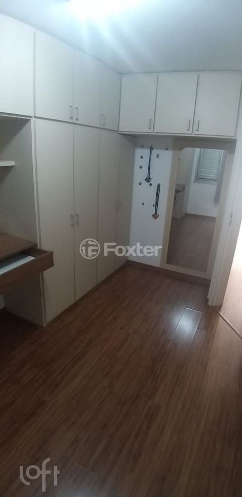 Image 8 - 868122
