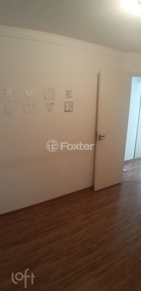 Image 11 - 868122
