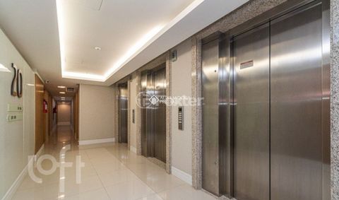 Image 7 - 868193