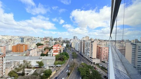 Image 15 - 868193