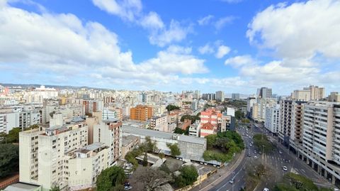 Image 16 - 868193